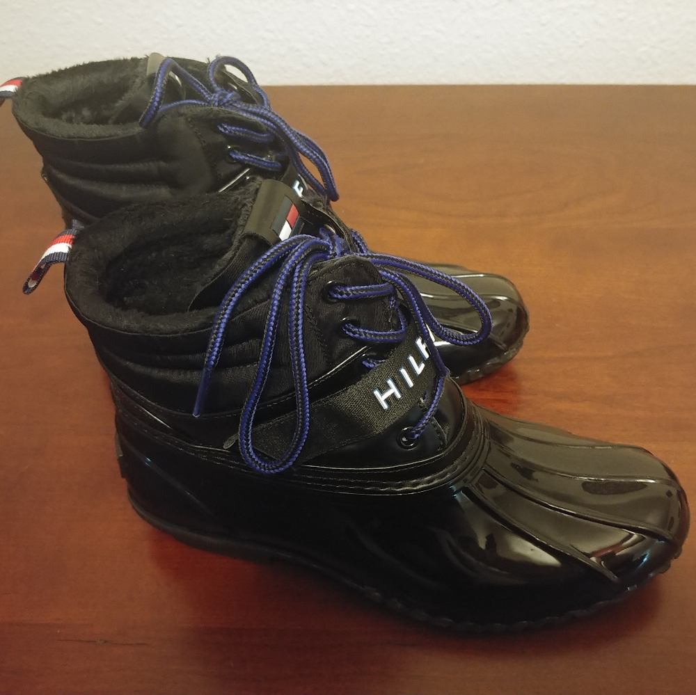 Women's Tommy Hilfiger Rain Boots - Picture 1 of 4